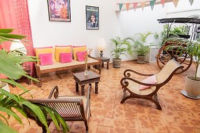 Mango House