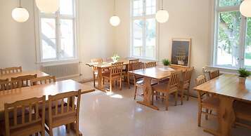 Ronneby Brunnspark Vandrarhem och B&B - Hostel