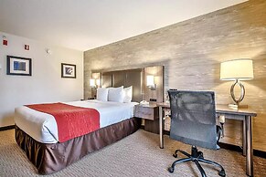 Comfort Inn & Suites Airport North