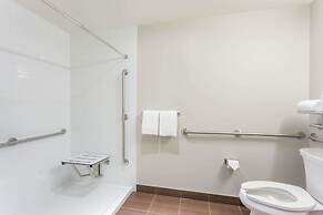 Microtel Inn & Suites by Wyndham Kitimat