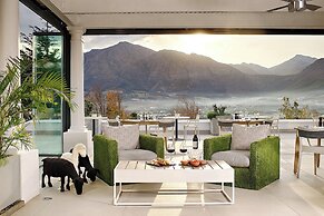 Mont Rochelle Hotel & Vineyard