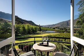Mont Rochelle Hotel & Vineyard