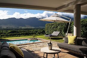 Mont Rochelle Hotel & Vineyard