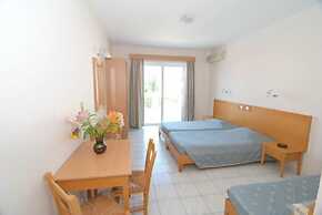 Iris Hotel