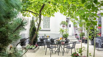 Platinia Apartments
