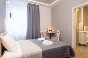 Platinia Apartments