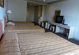 Orange Grove Hotel
