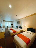 Orange Grove Hotel