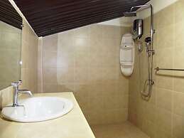 Amber Sands Beach Resort