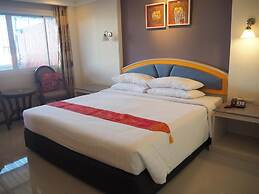 Ton Koon Hotel