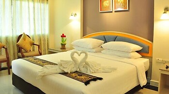 Ton Koon Hotel