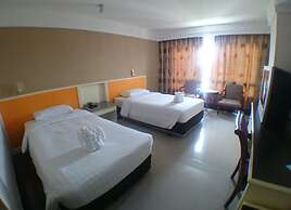Ton Koon Hotel