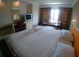 Ton Koon Hotel