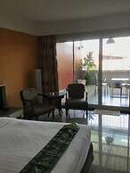 Ton Koon Hotel
