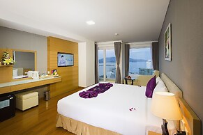 Dendro Gold Hotel
