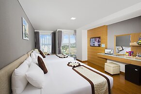 Dendro Gold Hotel