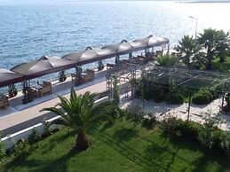 Kaunos Hotel