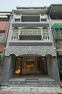 Bayman Hotel