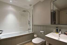 Destiny Scotland - Q-Residence