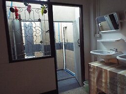 Hostel 24