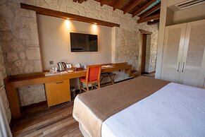 Renka Hotel & Spa