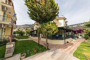 Dedeminn Garden Hotel