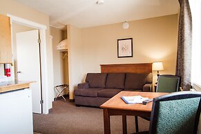 Carmel Inn