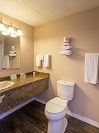 Carmel Inn