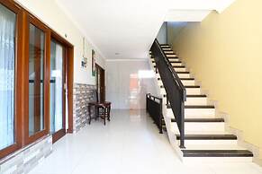 Rena Segara House Kuta