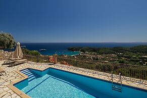 Apolis Villas & Suites