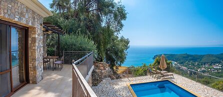 Apolis Villas & Suites