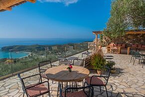 Apolis Villas & Suites