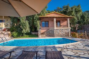 Apolis Villas & Suites