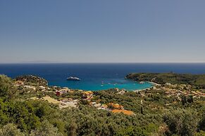 Apolis Villas & Suites