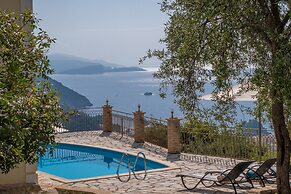 Apolis Villas & Suites