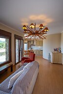 Apolis Villas & Suites