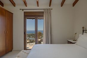 Apolis Villas & Suites