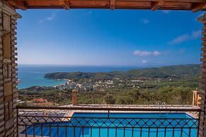 Apolis Villas & Suites