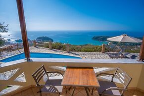 Apolis Villas & Suites