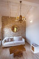 Apolis Villas & Suites