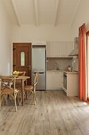 Apolis Villas & Suites
