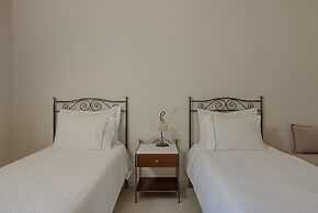 Apolis Villas & Suites