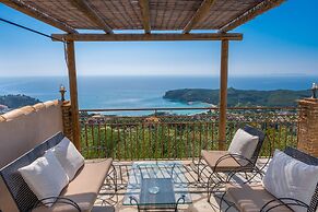 Apolis Villas & Suites
