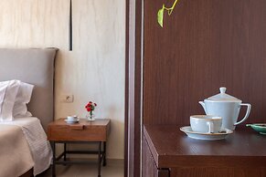 Apolis Villas & Suites