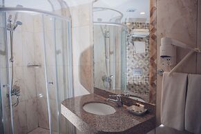 L'ancora Beach Hotel