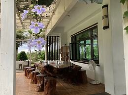 Liwuzuocun Homestay