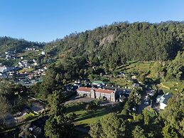 The Hill Club