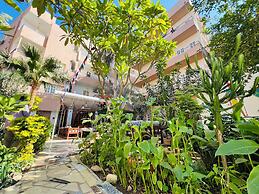 Amon Hotel