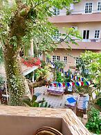 Amon Hotel