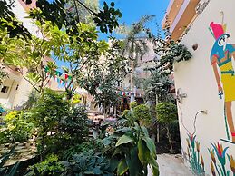 Amon Hotel